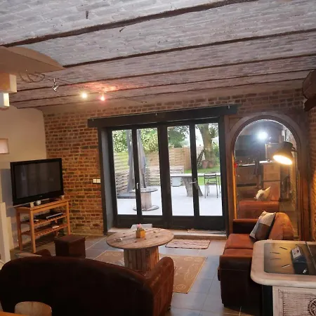 Holiday home Dans Ecurie Renovee Avec Jardin Prive, Clim, Parking Et Wifi - Fr-1-510-150