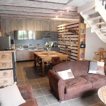 Holiday home Dans Ecurie Renovee Avec Jardin Prive, Clim, Parking Et Wifi - Fr-1-510-150