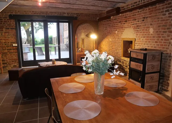 Dans Ecurie Renovee Avec Jardin Prive, Clim, Parking Et Wifi - Fr-1-510-150